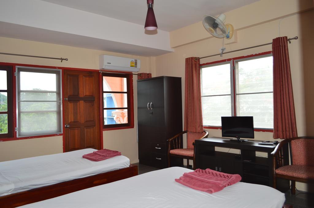 La Paillote Guest House Rayong Kamer foto