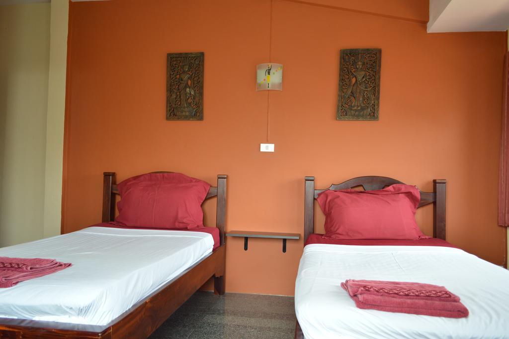 La Paillote Guest House Rayong Kamer foto