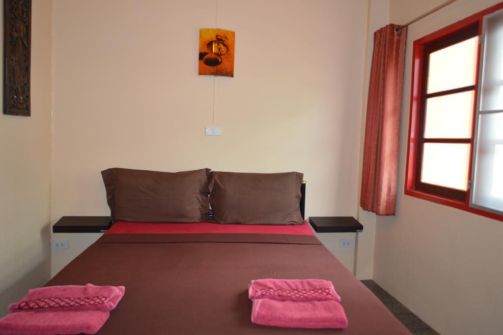 La Paillote Guest House Rayong Kamer foto
