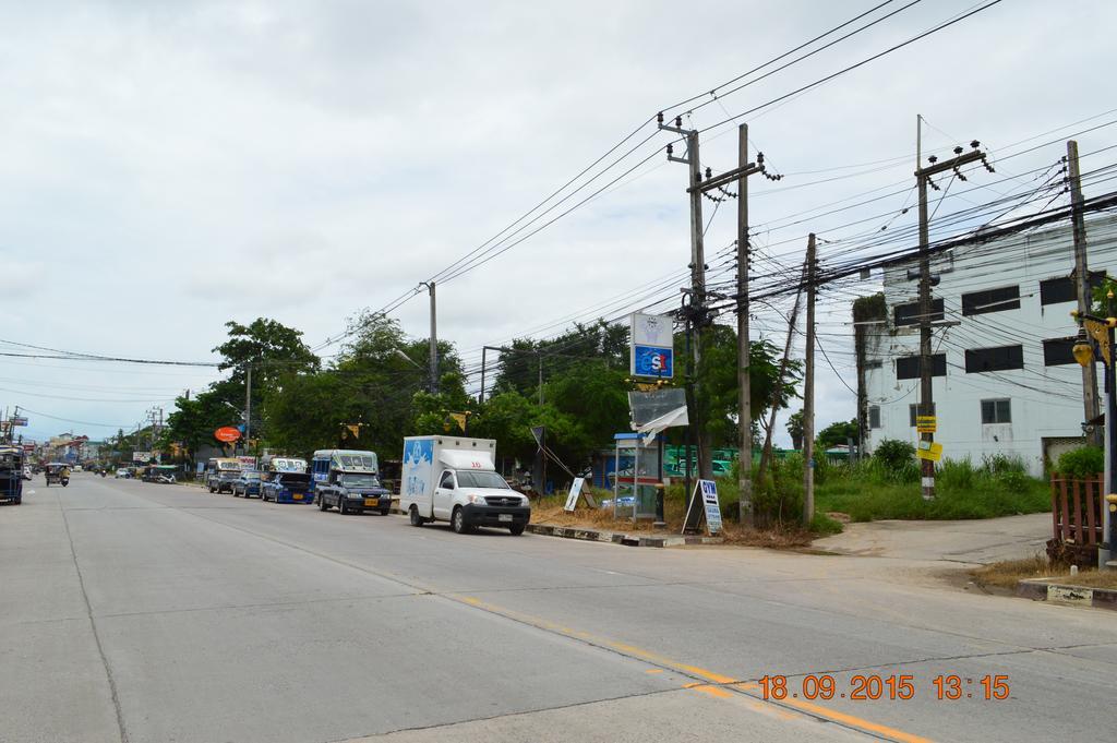 La Paillote Guest House Rayong Buitenkant foto
