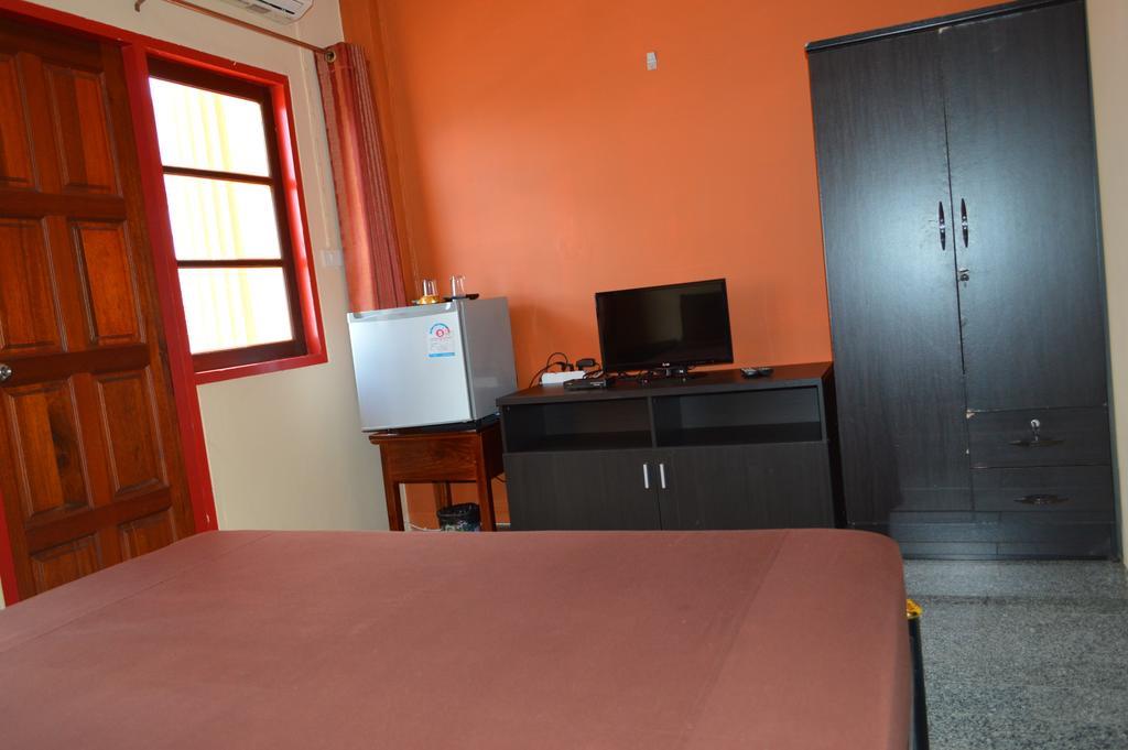 La Paillote Guest House Rayong Kamer foto