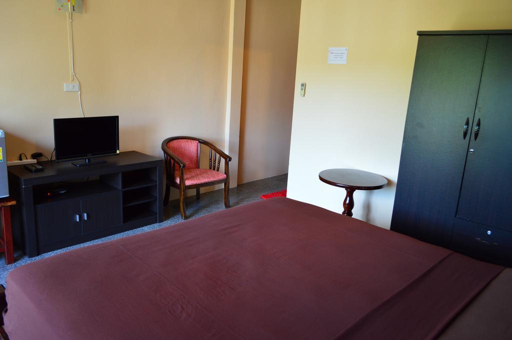 La Paillote Guest House Rayong Kamer foto