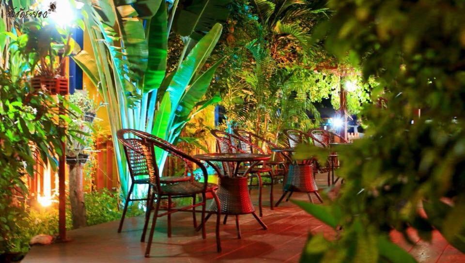 La Paillote Guest House Rayong Buitenkant foto